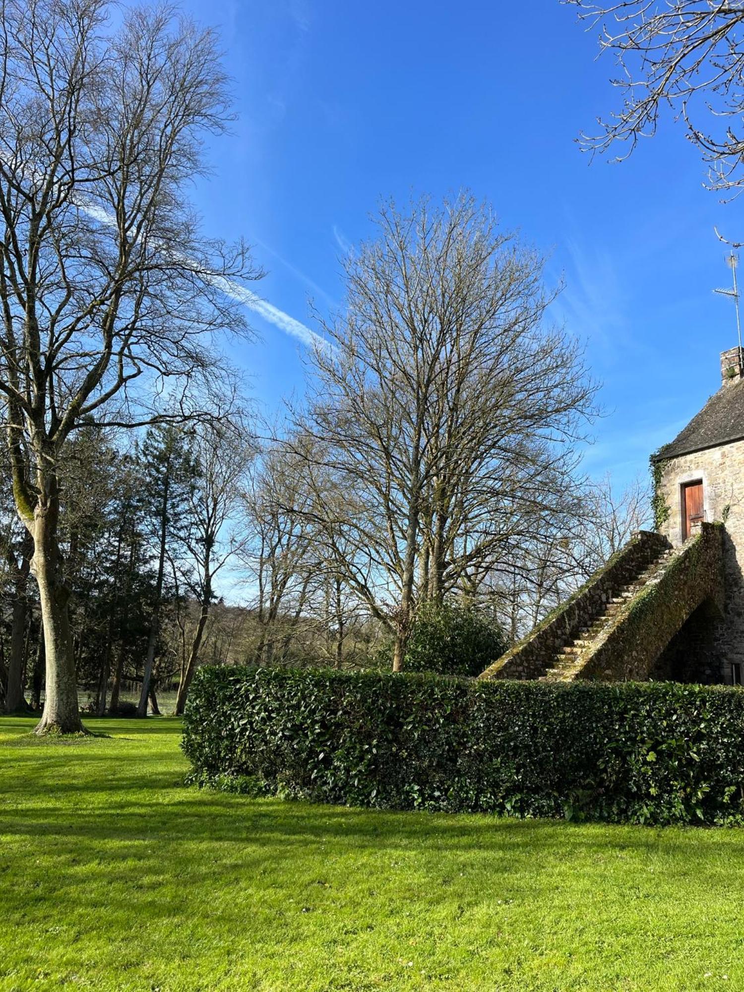 Abbaye De Blanchelande Bed & Breakfast Neufmesnil Exterior photo